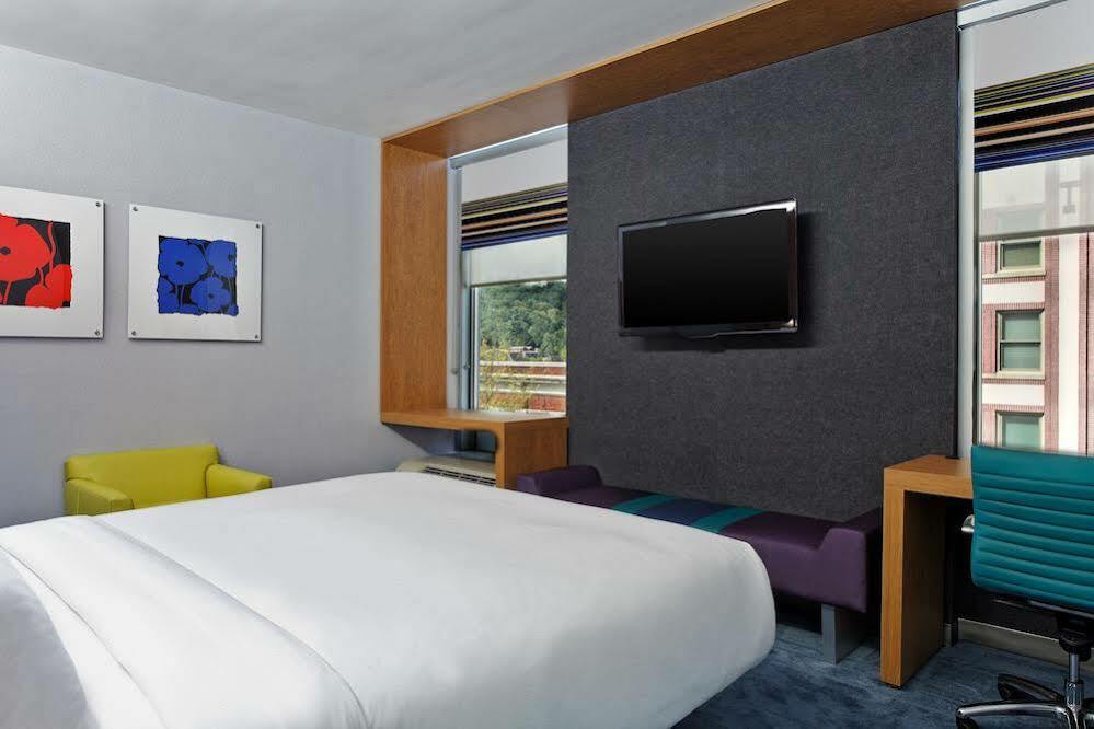Aloft Asheville Downtown Exterior foto